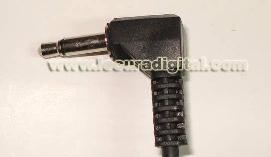CB-150 Altavoz inclinado con base inclinable