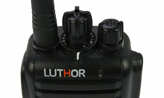 Contenido del kit LUTHOR TL 747 HAMMER