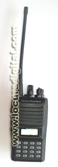 YAESU VX427