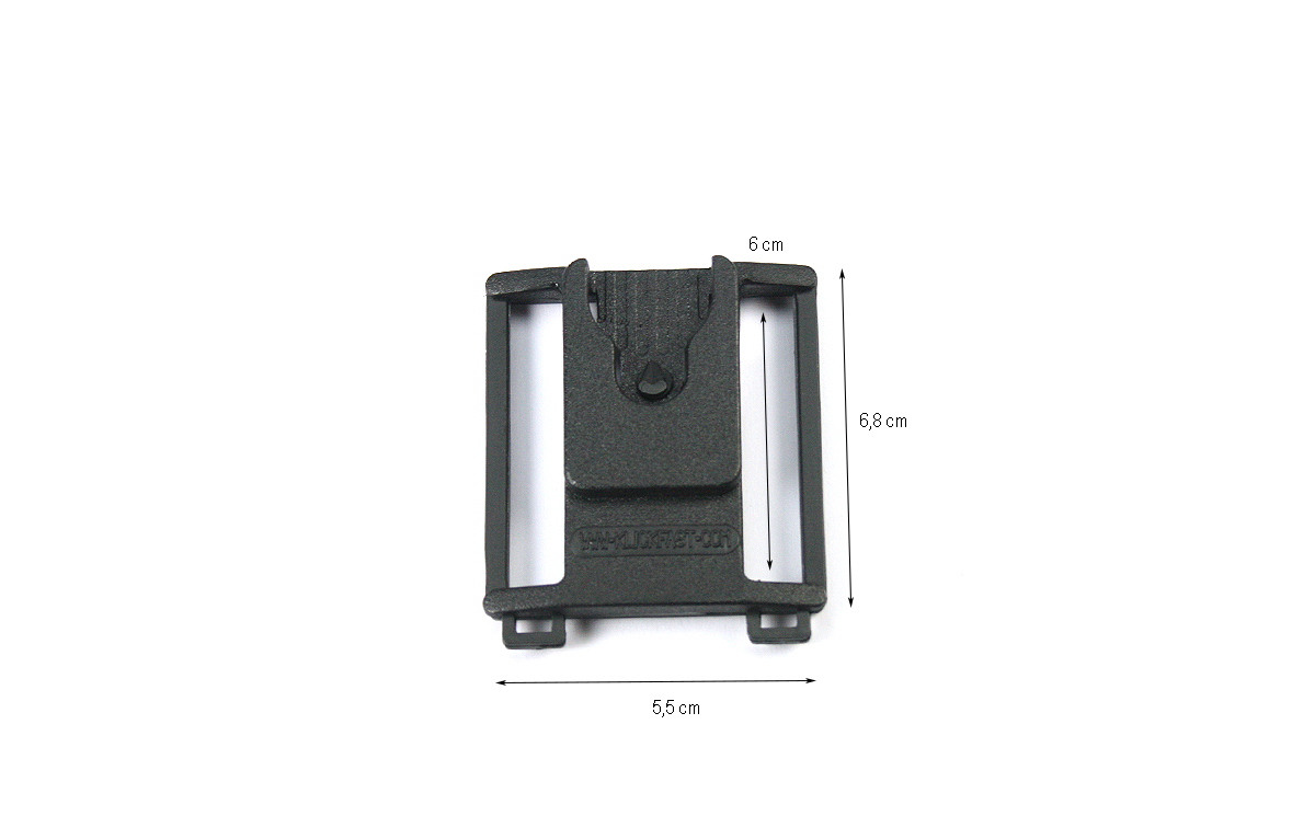 AQ 978 AQUAPAC. Soporte tipo clip rápido de cinturón de máximo 60 mm. de ancho el cinturón. Inserta el cinturón en este soporte y podrás colgar tu walkie talkie, funda Aquapac, etc... El AQ 978 AQUAPAC es un soporte tipo clip rápido diseñado para sujetar de manera segura tu walkie talkie o funda Aquapac al cinturón. Este soporte está diseñado para adaptarse a cinturones de hasta 60 mm de ancho, lo que te brinda la flexibilidad de utilizarlo con diferentes tipos de cinturones. Para utilizar el AQ 978 AQUAPAC, simplemente inserta el cinturón en el soporte y asegúralo en su lugar. Una vez fijado, puedes colgar tu walkie talkie o funda Aquapac en el soporte, manteniéndolo siempre al alcance y asegurado mientras te desplazas. Este soporte tipo clip rápido es una solución práctica y conveniente para llevar tu walkie talkie o funda Aquapac contigo de manera segura. Puedes utilizarlo durante actividades al aire libre, excursiones, trabajos en equipo, o en cualquier situación donde necesites tener acceso rápido y fácil a tu dispositivo de comunicación. El AQ 978 AQUAPAC está diseñado específicamente para adaptarse a cinturones de hasta 60 mm de ancho, por lo que asegúrate de verificar las dimensiones de tu cinturón antes de utilizarlo.