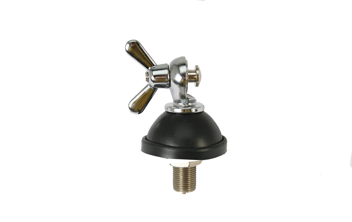 LEMM BA22 Base tipo N formato palomilla conector acodado CN, para antenas HF-CB-VHF-UHF diametro de orificio en chapa 12 mm diametro de la base 42 mm. Incluye palomilla para fijar la antena.