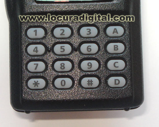 YAESU VX427