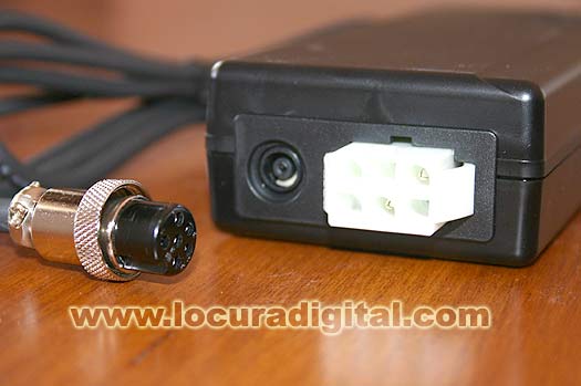 YAESU CD 24 ACCESORIO PARA PA26C1