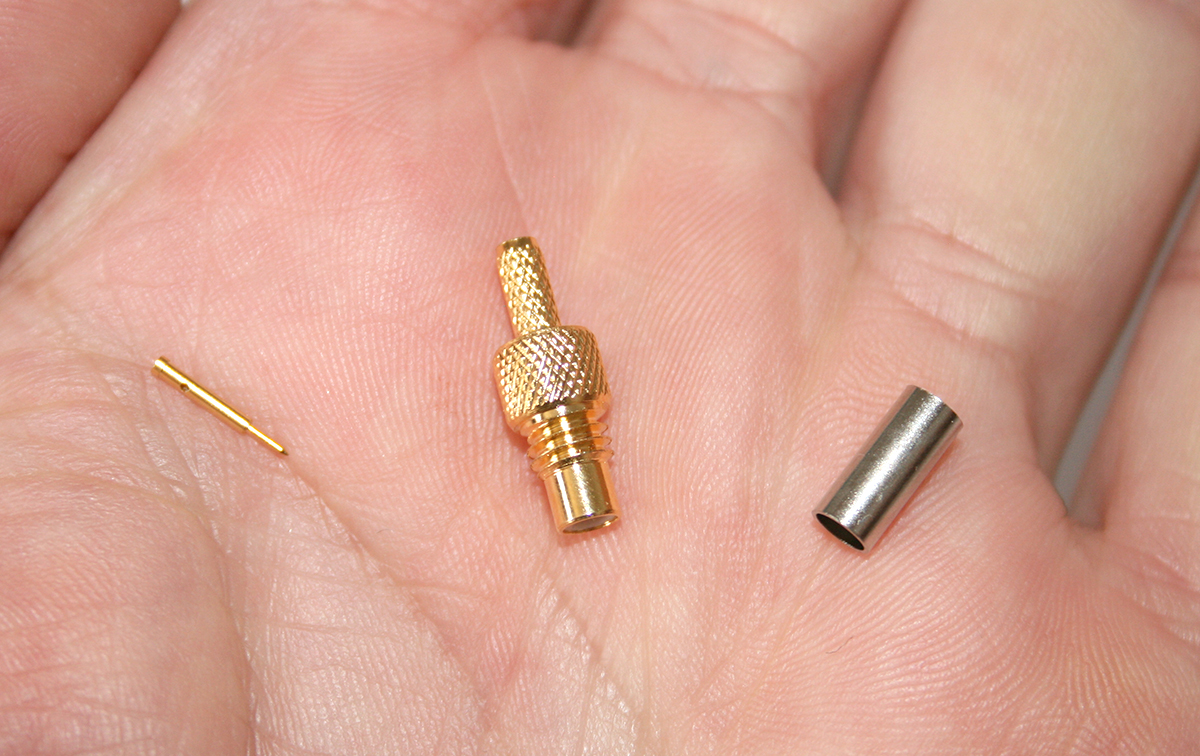 CON3665 Conector SMC Hembra crimpar RG-174