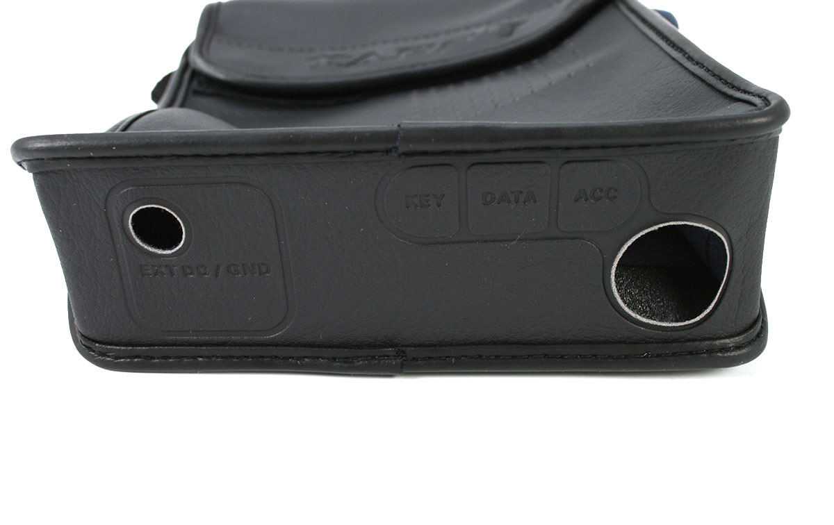 funda original de yaesu para el transporte de la emisora ft817 y ft-818