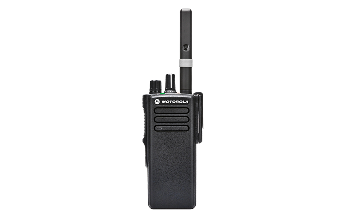 motorola dp-4401e vhf136-174 mhz.walkie analogico y digital canales 32