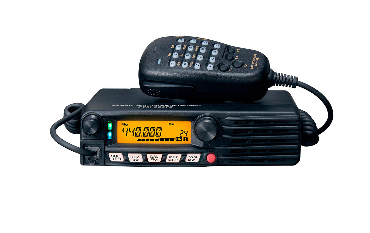 YAESU FT-3207-DE transceiver