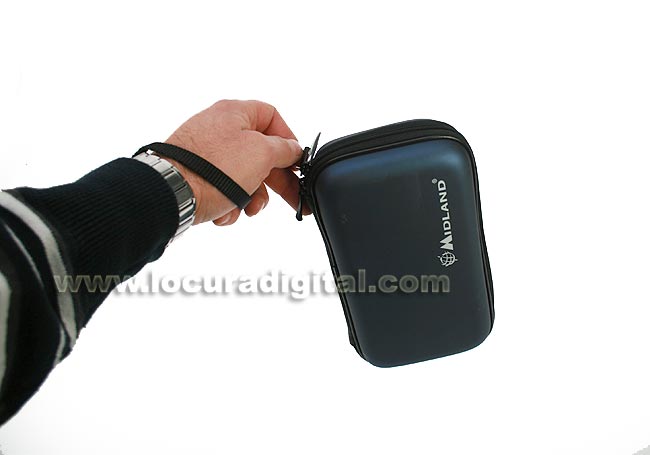 ALAN MIDLAND TRAVEL BOX G7E XT. Kit consists: 1 walkie   belt clip   wall charger   1 battery   earpiece earplug. ! NEW MODEL!