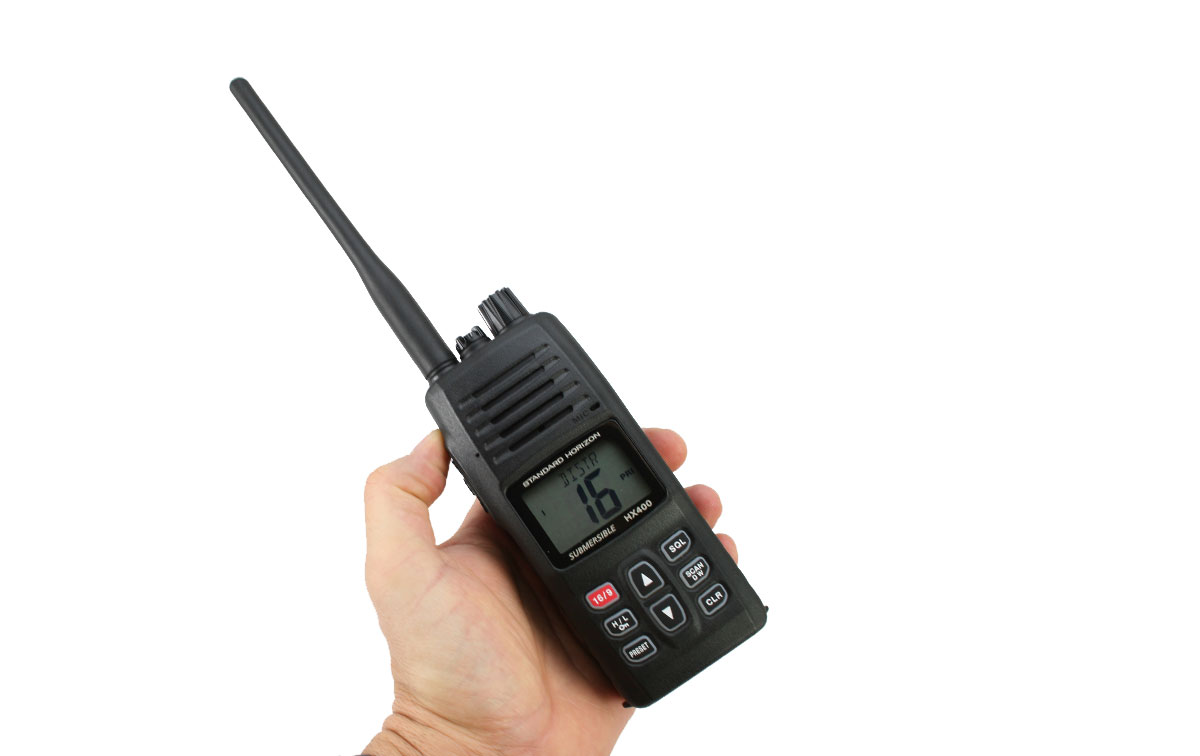 standard horizon hx-400-e walkie vhf banda marina ipx8 sumergible