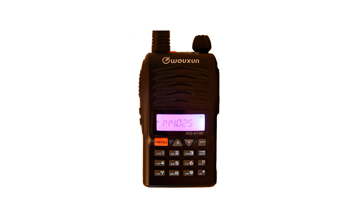 WOUXUN KG679E8S