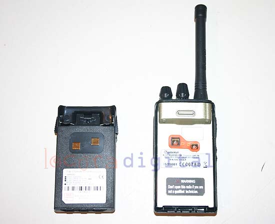 WOUXUN KG833E