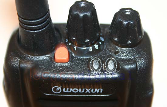 WOUXUN KG833E