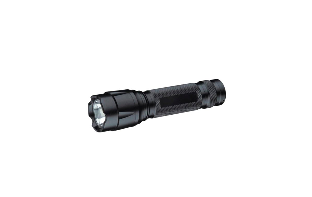 . BARRISTER MAX-100 3 Watt CREE LED Flashlight 160 Lumen