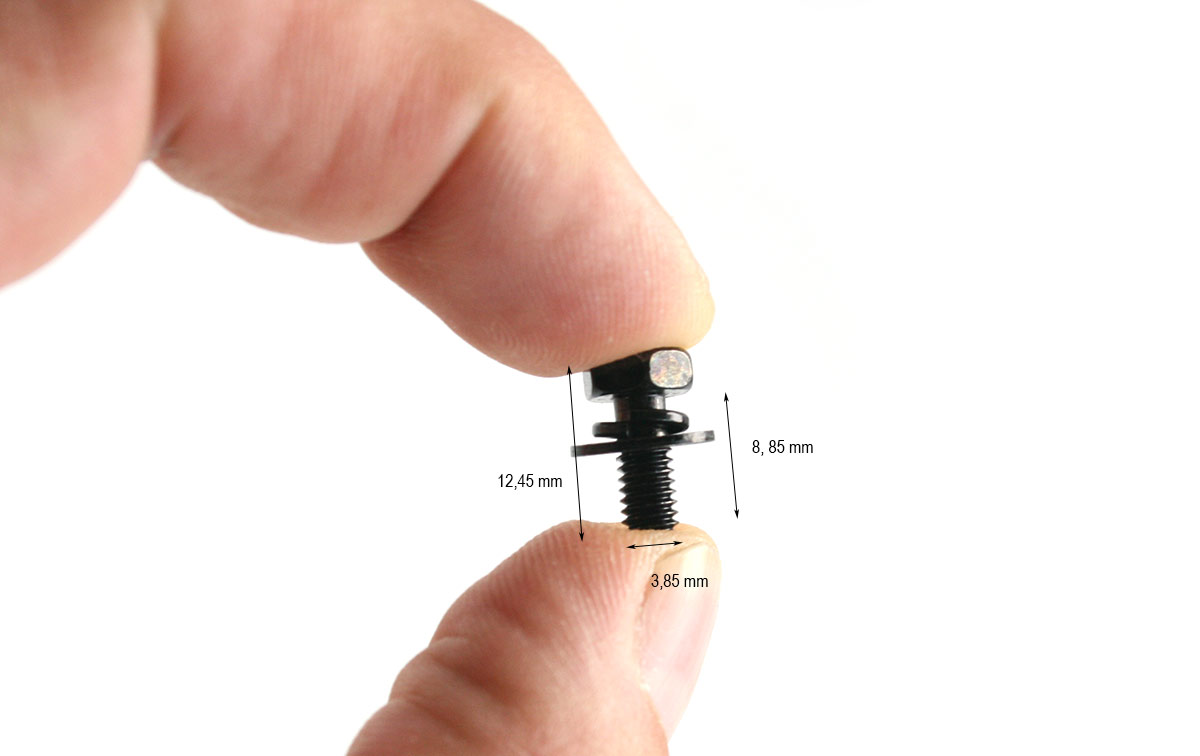 recyu9900077 yaesu tornillo para el soporte de instalación emisoras 