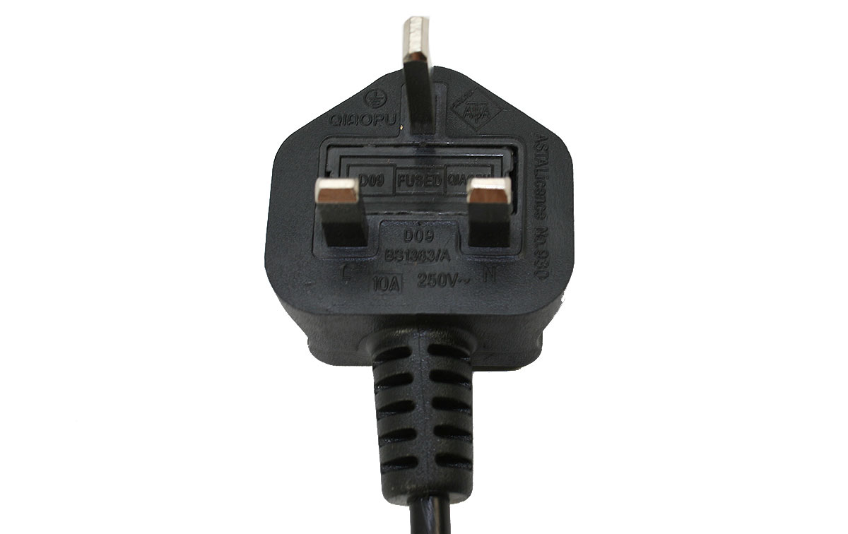 SPC-G-IEC Cable para toma de corriente tipo G para Reino Unido y conector de alimentación IEC 