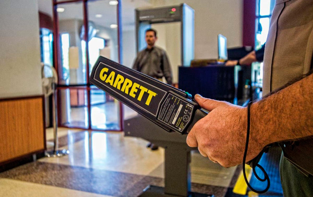 Super Scanner V Garrett : Détecteur de métaux de sécurité portatif