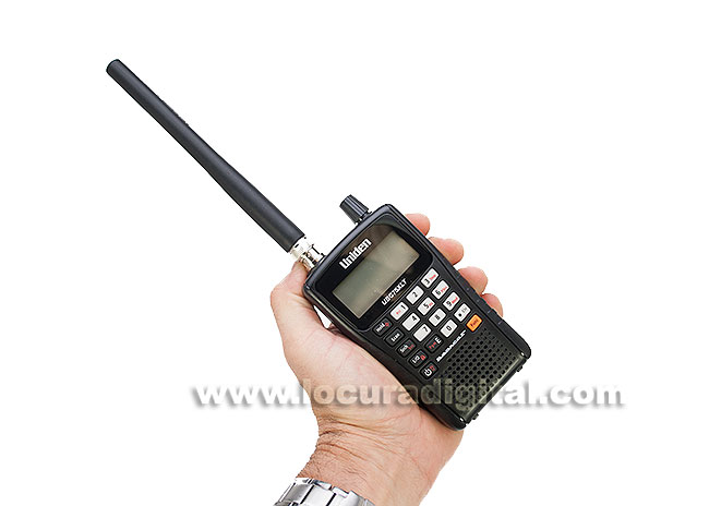 ubc75xlt uniden scanner portatil 25-512 mhz 300 canales