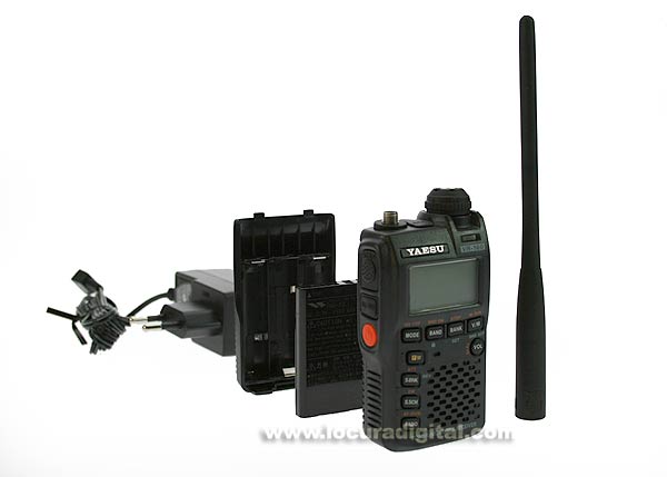 VR160 YAESU escaner cubre las frecuencias de 100 kHz a 1299,995 MHz en la AM y FM !! NUEVO MODELO !!