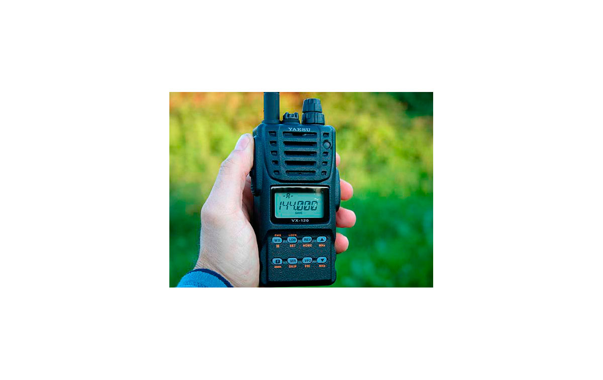 YAESU VX120LENTO