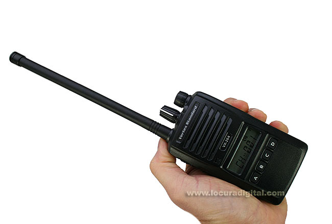 VERTEX STANDARD VX 264 VHF WALKIE PROFESIONAL CON TECLADO 136 174 MHz. NORMATIVA IP 55/ MIL810 CDEFG. 