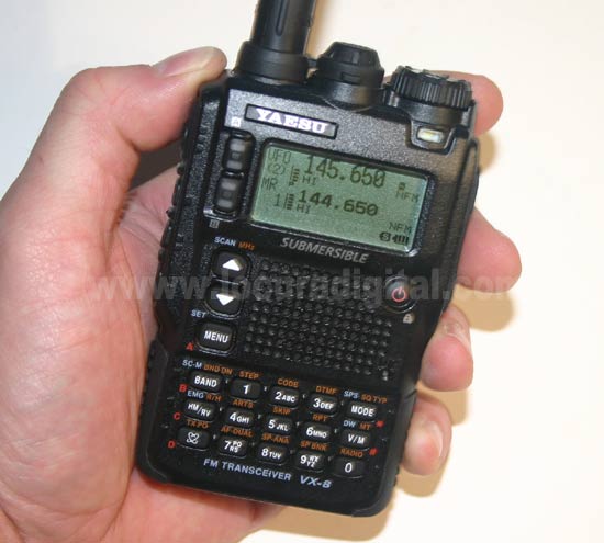 YAESU VX8E