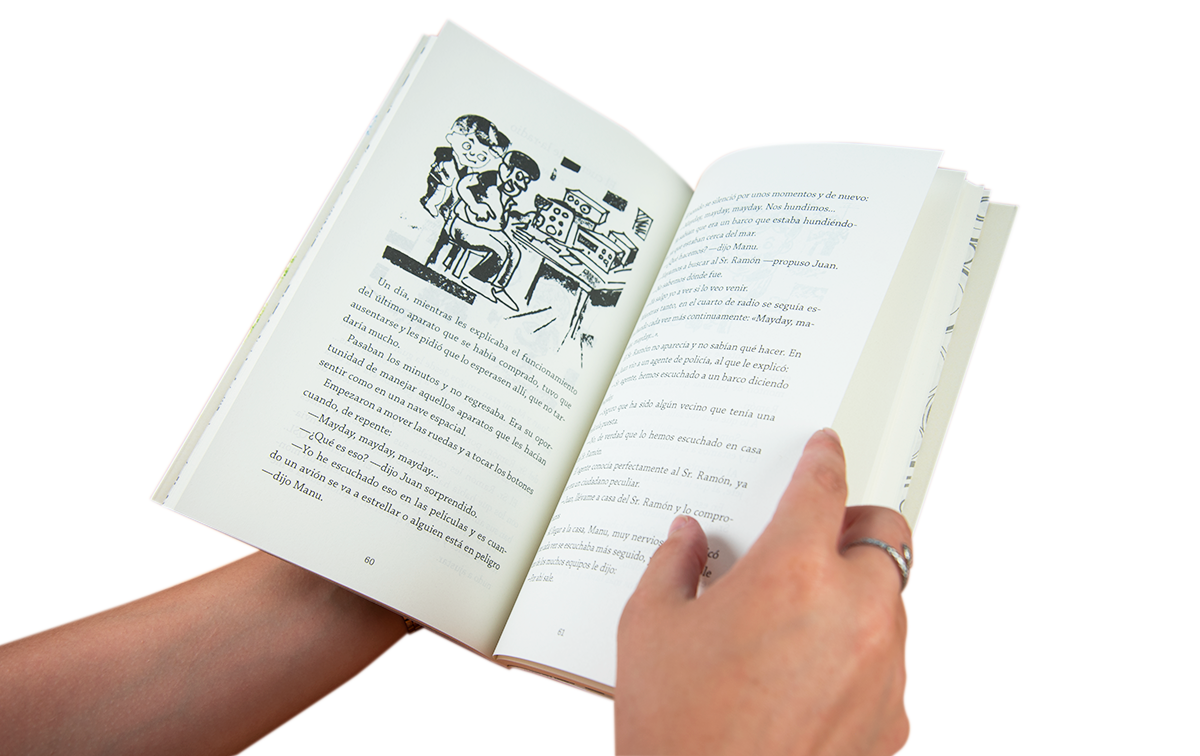 Editado por UNO EDITORIAL consta de 129 páginas de entretenida lectura. AVENTURAS DE RADIO - Conectando con el mundo a través de la radio -. Es el primer libro que publica SELVAMAR NOTICIAS. En este libro se narran historias reales de radio de una forma sencilla y amena