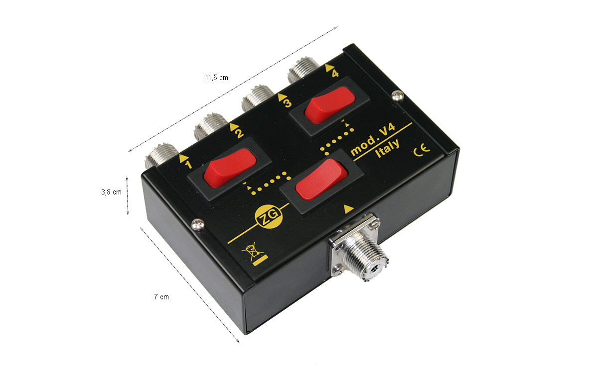 Las dimensiones del conmutador son 105 x 110 x 38 mm. Esto indica que el dispositivo tiene un tamaño compacto y puede ser fácilmente integrado en sistemas de radio.