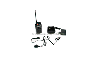 VERTEX STANDARD VX 454- WALKIE SUMERGIBLE