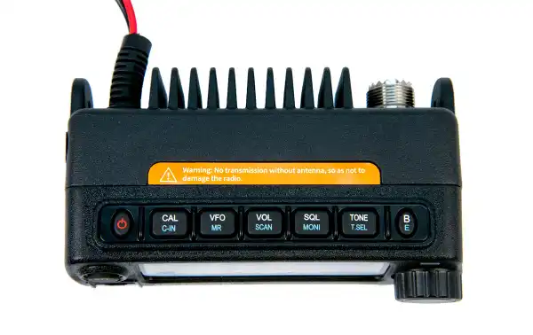 MAAS AMT-200-UV Emisora movil mini DUAL BAND144/430 MHZ VHF/UHF, ultra-compacto (121,5 x 65,5 x 42,5 mm) 