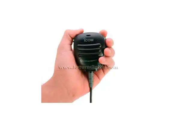 ICOM-HM138