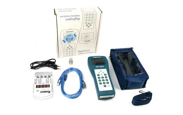 RIGEXPERT AA-1000 Antenna Analyzer from 0.1 to 1000 Mhz complete case, charger, USB cable