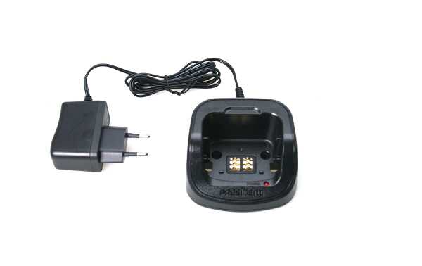 ACMR-420 PRESIDENT Charger Kit ACMR-403 + power supply ACMR-404. To charge the RANDY III battery. Casserole type battery charger for the RANDY III walkie. Input 100 to 240 volts and output 12 volts, 0.5 Amps. This battery charger is to be used with the AC