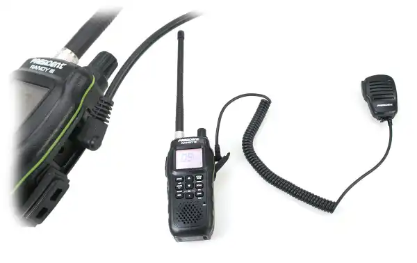 ACMR405 PRESIDENT Micro - PTT y sistema VOX manos libres para RANDY III Resistente al agua según normativa IP-54. Pero NO SUMERGIBLE. 'Alta calidad! Robusto y de tamaño medio, ha sido fabricado con materiales de alta resistencia. Dispone de pinza de acer