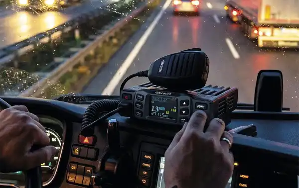 Modes : AM / FM / USB / LSB