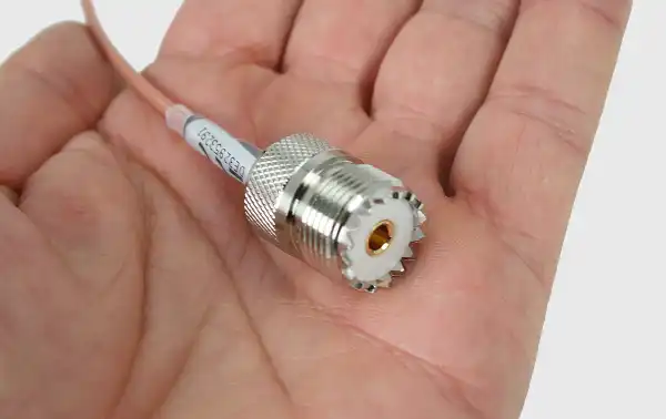 BIDATONG31650 conector PL Hembra