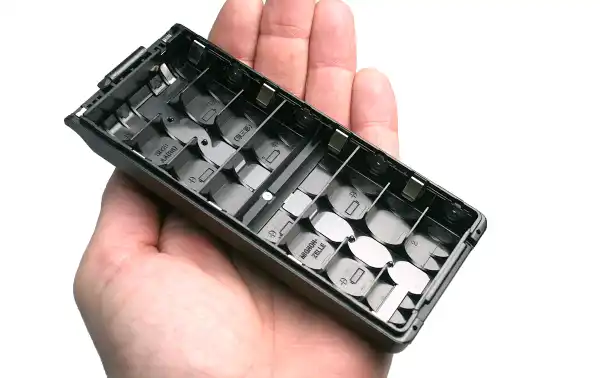 ICOM BP-194 Porta pilas x 8 para walkies IC-F3 IC-F3S IC-F4 IC-F4S etc