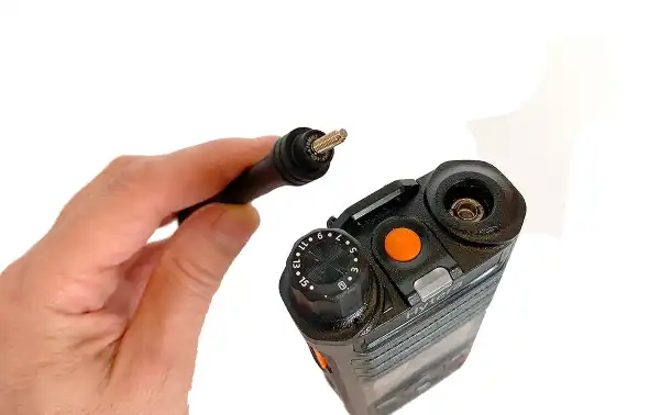 Radio-balise HYTERA BP565 U1 IP67 UHF 400 à 470 MHz, numérique et analogique