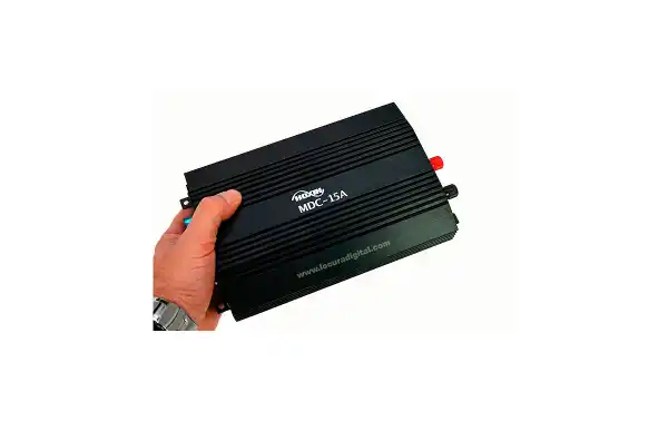 MDC15A HOXIN Conversor DC-DC lineal reductor de voltage 24 - 12 voltios, 15 amperios