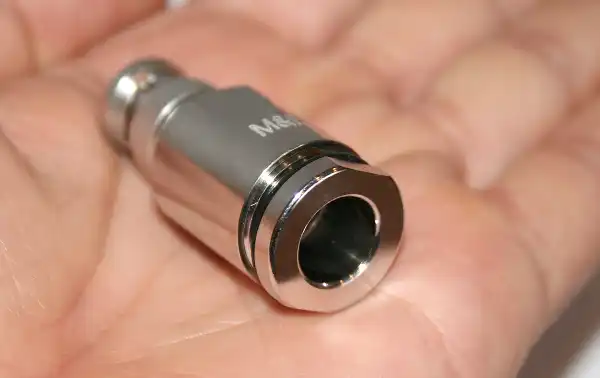 Compatibilité : câbles coaxiaux Broad-Pro 50, UltraFlex 10, HyperFlex 10 et denviron 10 mm²
