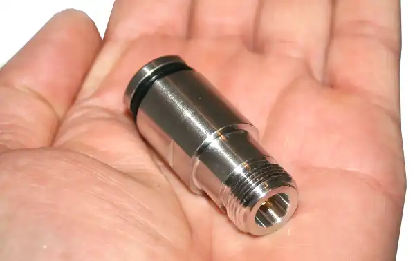 Female N-type aerial connector for 10.3 mm cable