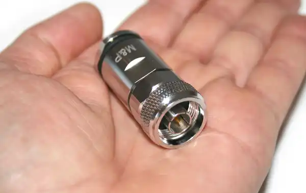 Diámetro exterior cable compatible: 10 mm