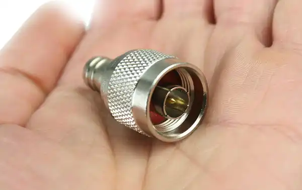 CON1274 N Male Crimp Connector for RG-213