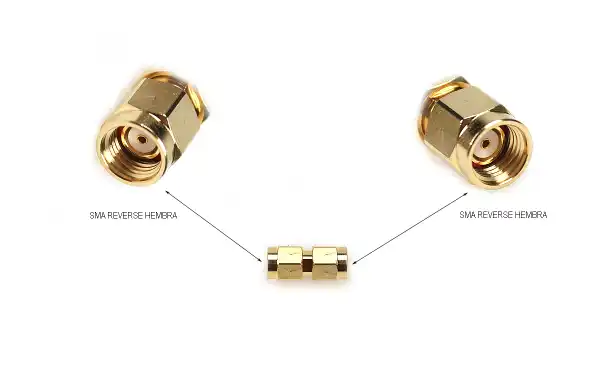 CON3913 Adaptador SMA MACHO reverse a SMA MACHO reverse