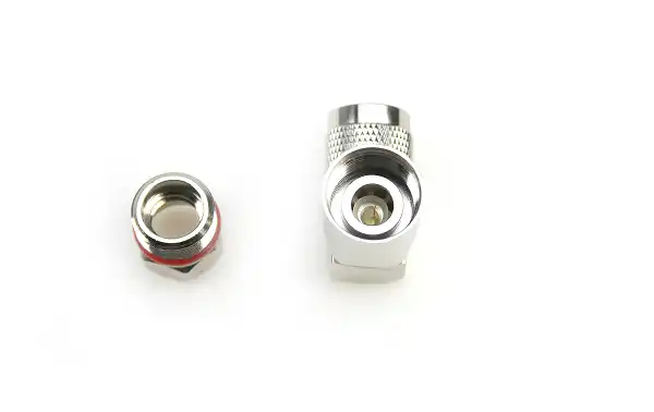 CON4263 Connecteur N mâle coudé pour câble 1/2 pouce Superflexible