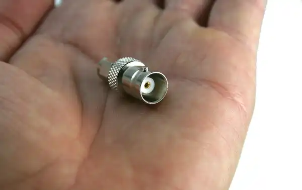 Connecteur adaptateur de SMA mâle à BNC femelle, Idéal pour walkie avec connecteur d'antenne SMA mâle