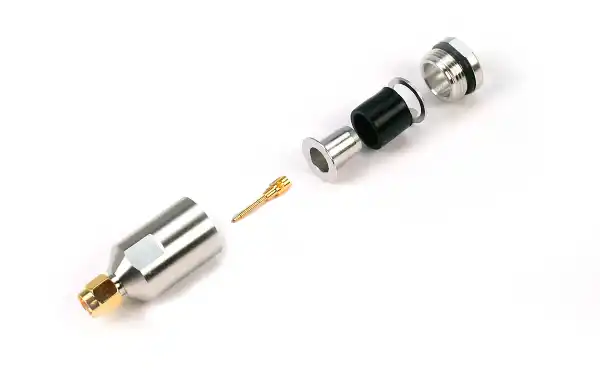 Connecteur SMA mâle pour soudage de câble de diamètre 10,3 mm