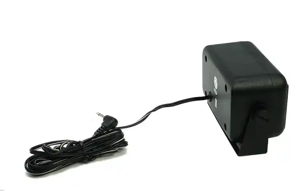 CS-558 Altavoz rectangular inclinable 5 watios