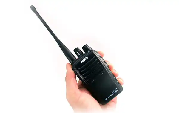 DJ-VX-11-E ALINCO Professional Walkie VHF 136-174 Mhz IP67 protection