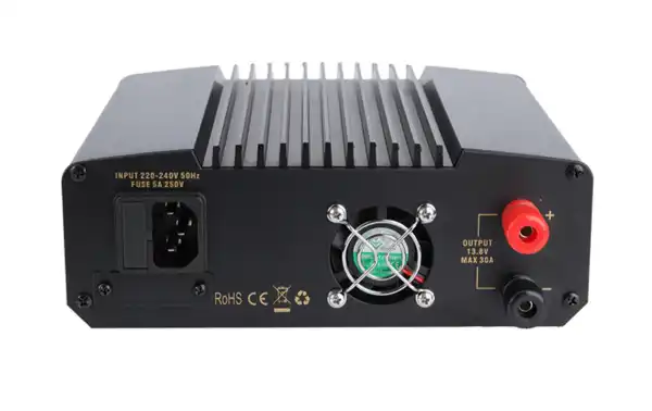 ALINCO DM-530-E 30 Amp Power Supply