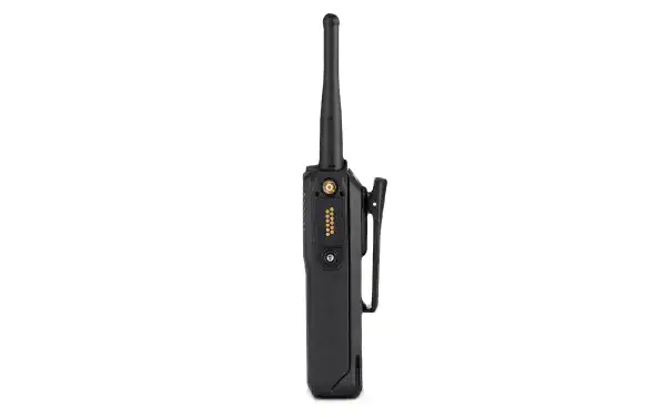 MOTOROLA DP3400UHF vista lateral esquerda